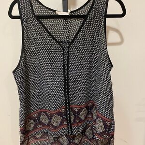 Lush Black and Red Patterned Tank Top